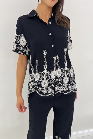 Koordiniertes Asien-Shirt und Hosen mit botanischen Einsätzen koordiniert Asien-Shirt und Hosen mit botanischen Einsätzen Coordi