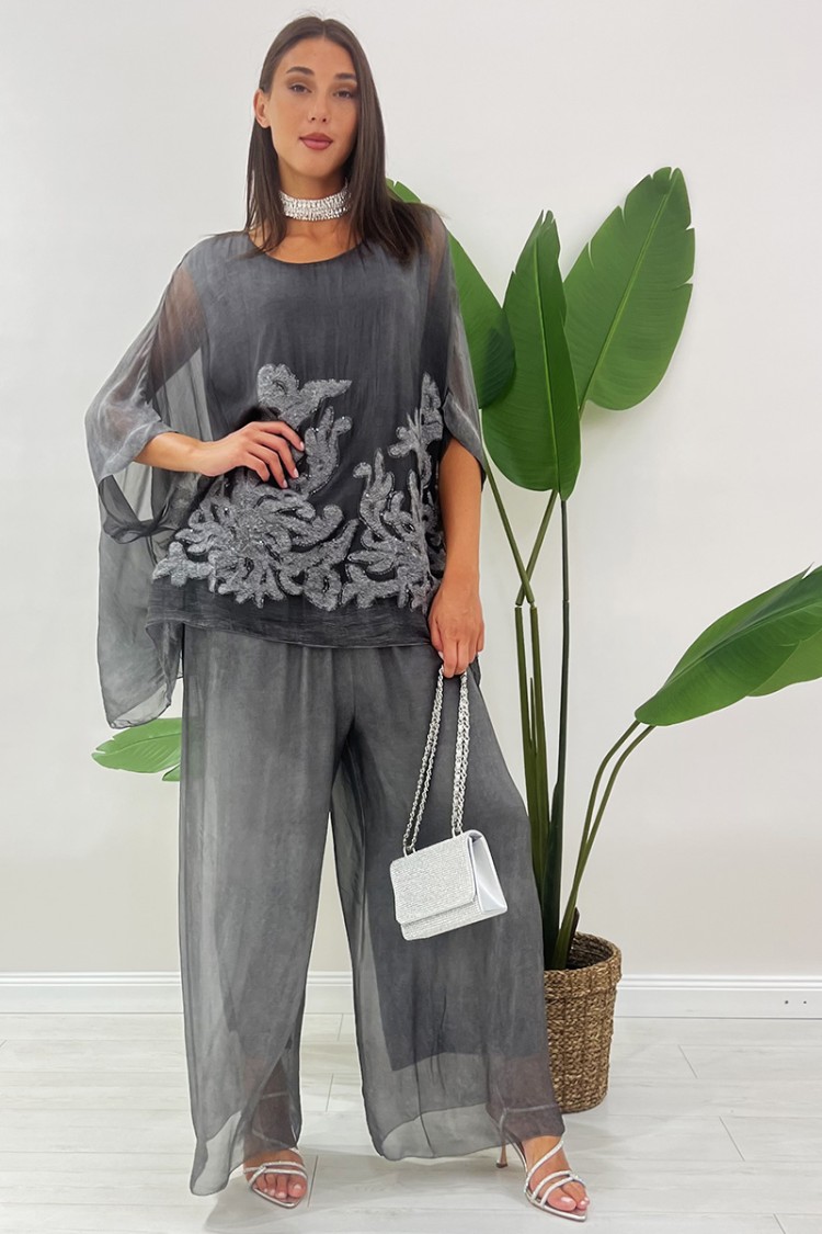 Coordinó seis blusa y pantalones con inserciones botánicas y lentejuelas coordinadas seis blusa y pantalones con inserciones bot