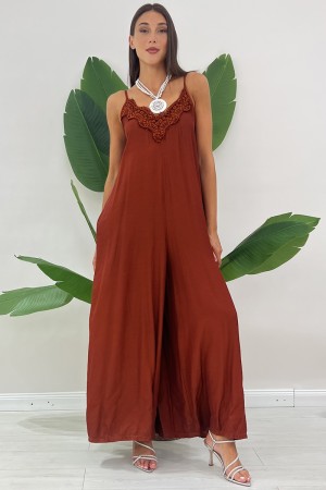 AMIE suit with V-neck Lace Overalls Amie with V-neck Lace Overalls Amie with V-neck in lace