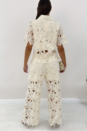 Coordinated Elen Shirt and Trousers with Lace Embroidery Crochet Perforated Coordinated Elen Shirt and Trousers With Embroidery 