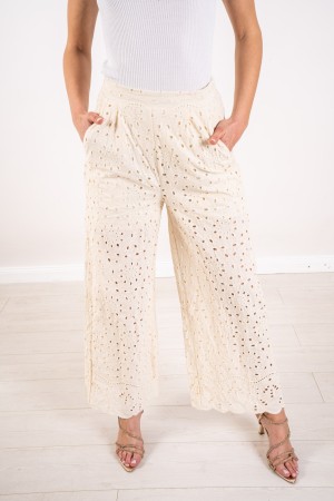 pantalone chic in pizzo san gallo  pantalone chic in pizzo san gallo  pantalone chic in pizzo san gallo