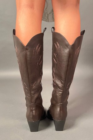Texaner Boot Four in Leder mit Ferse Texano Boot Vier Leder mit Ferse Texano Boot Vier Leder mit Ferse