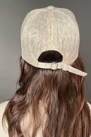 Hat Marilenacon Rhinestone y Visor Animalier Effect Effit Hat Marilenacon Rhinestone y Visor Effect Poisier Hat Mari... 