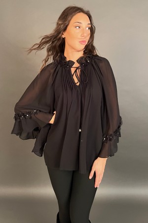 Angy-Bluse mit Schleier- und 3D-Einsätzen in der Bluse-Bluse-Bluse mit Schleier und 3D-Einsätzen in der Bluse von Blumenstoff-Bl