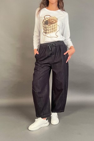 Pantalone jeans Campanella con molla in vita modello ampio Pantalone jeans Campanella con molla in vita modello ampio Pantalo...