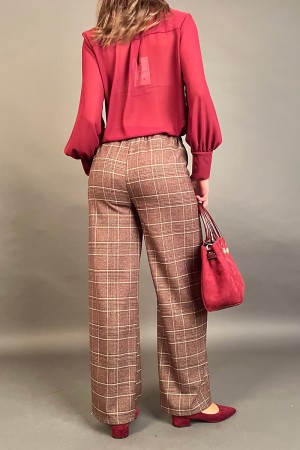 Pantalone Moro in fantasia scozzese a quadri Pantalone Moro in fantasia scozzese a quadri Pantalone Moro in fantasia scozzese...