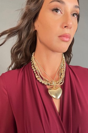 Collana Piera multifilo con cuoricini e pietre pendente a forma di cuore Collana Piera multifilo con cuoricini e pietre pende...