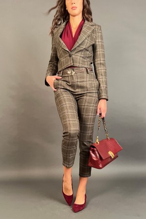 Koordinierte Wales-Jacke und Hosen mit Fantasy Tartan-Bilder koordinierte Wales-Jacke und Hosen mit Tartan Fantasy... 