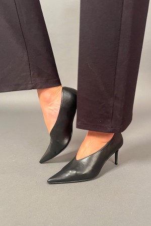 BONBON DECK EN Slingback de cuero Punta puntiaguda con grado Diagonal Escote decolleto Bonbon en Slingback de cuero Punto con SC