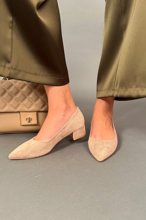 TIPP Nehmen Sie den Dekolletee-Platz Wildleder Ferse Decolletee spitz Sensor mit Square Heel Wildleder Decolletè Sens... 