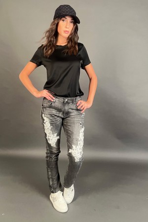 Kylie Jeanshose mit 3D-Blumeneinsätzen und Kylie Jeans-Hose mit 3D-Blumeneinsätzen und JEA-Hosen-Perlen... 