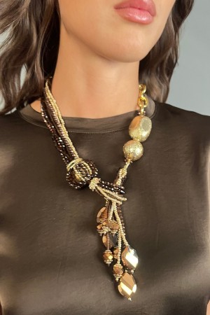 Collana ria con maxi ciondolo e simil frnagia Collana ria con maxi ciondolo e simil frnagia Collana ria con maxi ciondolo e s...