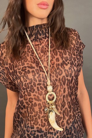 Collar de María con cuerno y colgantes pequeños Maria collar con cuerno y colgantes pequeños Maria collar con cuerno y pequeño..