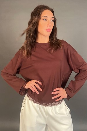 Lisot Jersey con detalles de encaje LISOT KNIT con detalles de encaje Detalles Lisot con detalles de encaje