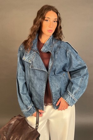 Denim Hemo Jacke mit hohem Kragen über denim Hemo-Jacke mit hohem Kragen über Hämojacke in denim mit hohem Kragen über