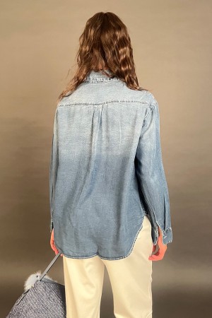 Camicia Number in denim con bottoni gioiello piatti a specchio con scritte numeri Camicia Number in denim con bottoni gioiell...