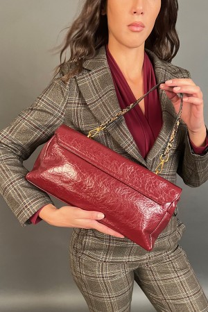 Borsa Melana in ecopelle con manica dettaglio fantasia  Borsa Melana in ecopelle con manica dettaglio fantasia  Borsa Melana ...
