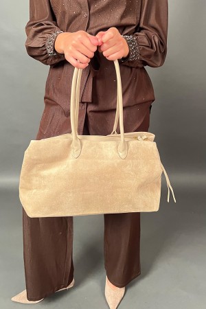 Borsa Love in ecocamoscio con due manici in ecopelle Borsa Love in ecocamoscio con due manici in ecopelle Borsa Love in ecoca...