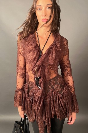 Blusa Cherì Larga con balazaje en el escote y la blusa de encaje Cheì Long con Balza en el escote y la blusa de encaje Charì Lar