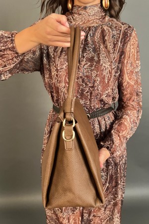Borsa Leona in ecopelle  Borsa Leona in ecopelle  Borsa Leona in ecopelle