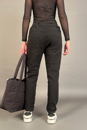 Pantalone Diamante in tessuto arricciato con toppe in paillettes  Pantalone Diamante in tessuto arricciato con toppe in paill...