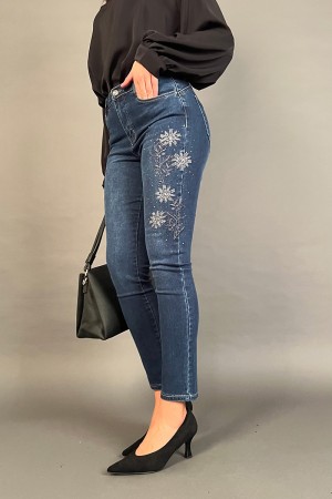 Jeans Orchidea con motivi floreali a strass Jeans Orchidea con motivi floreali a strass Jeans Orchidea con motivi floreali a ...