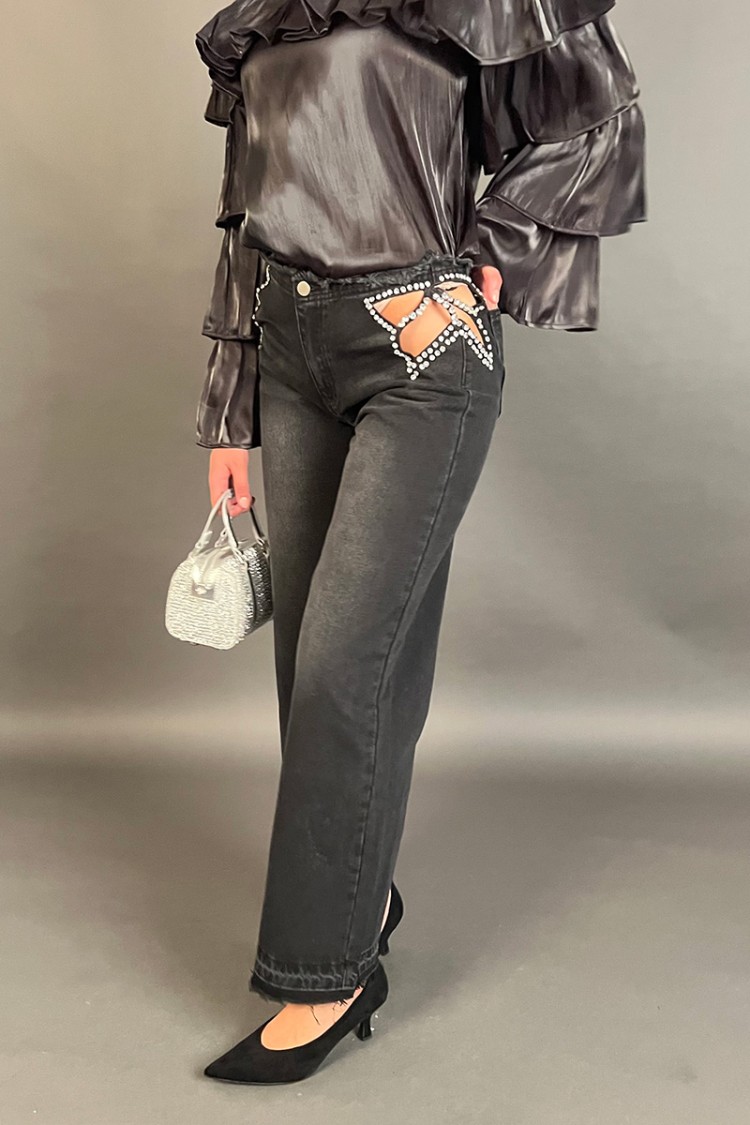 Pantalone jeans Boston con tasche gioiello traforate Pantalone jeans Boston con tasche gioiello traforate Pantalone jeans Bos...