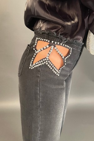 Pantalone jeans Boston con tasche gioiello traforate Pantalone jeans Boston con tasche gioiello traforate Pantalone jeans Bos...
