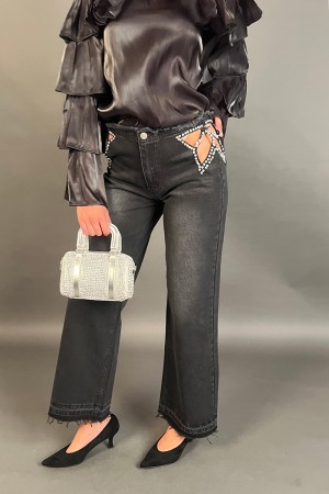 Pantalone jeans Boston con tasche gioiello traforate Pantalone jeans Boston con tasche gioiello traforate Pantalone jeans Bos...