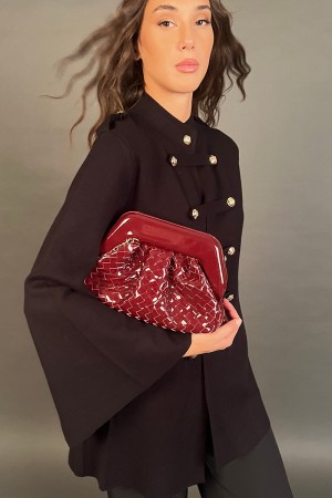 Gianna Bag Brayed Embrague en la bolsa de cuero de imitación brillante Gianna trenzado embrague en cuero brillante gianna tejido