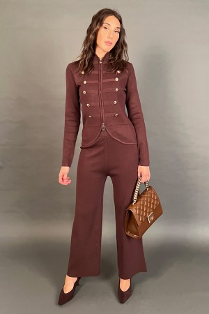 Jelly Jersey und Hose mit Details mit Details und Knöpfen in Viskose Gold koordiniert Gelee Jersey und Hosen mit Details... 