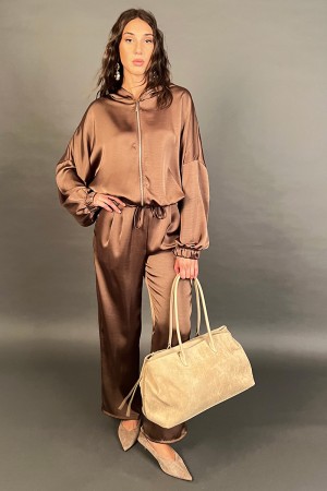 Coordinato Jenny bomber con zip e pantalone a palazzo  Coordinato Jenny bomber con zip e pantalone a palazzo  Coordinato Jenn...