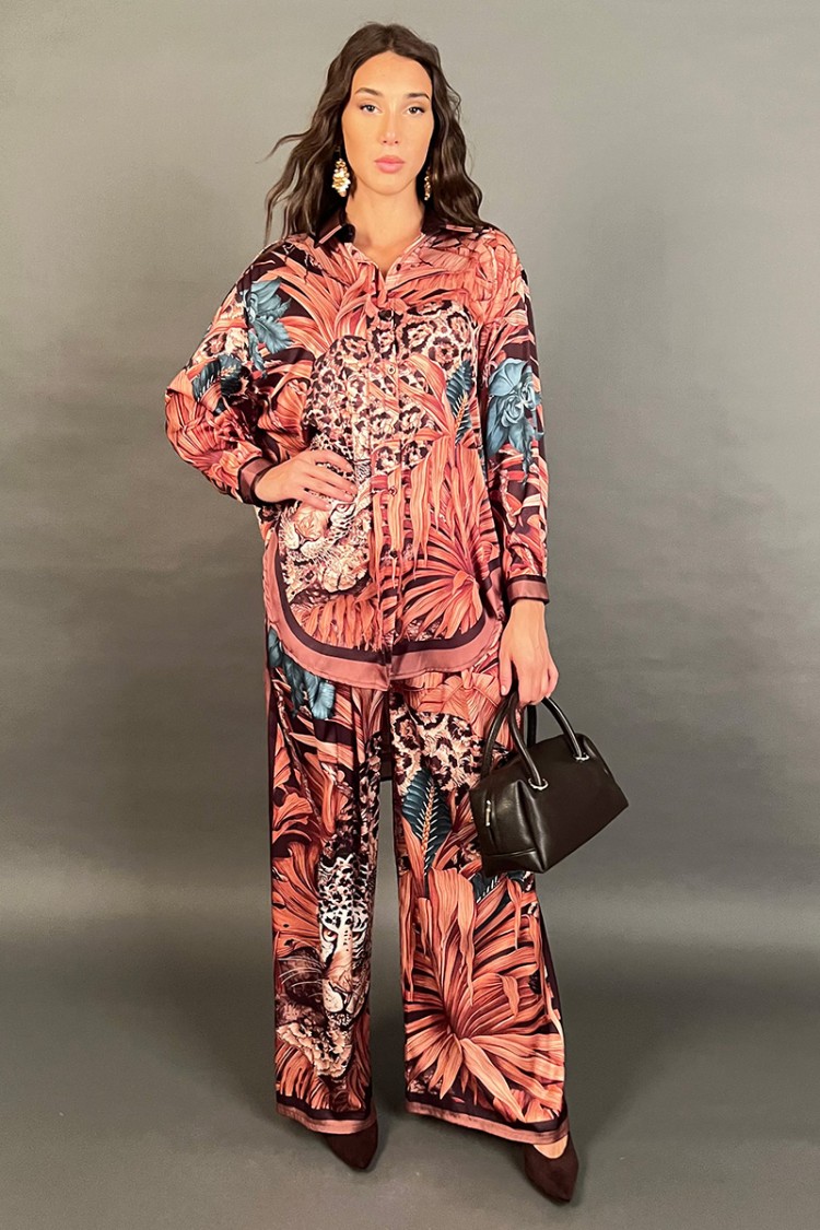 Coordinato Amber camicia e pantalone con fantasia botanica  Coordinato Amber camicia e pantalone con fantasia botanica  Coord...