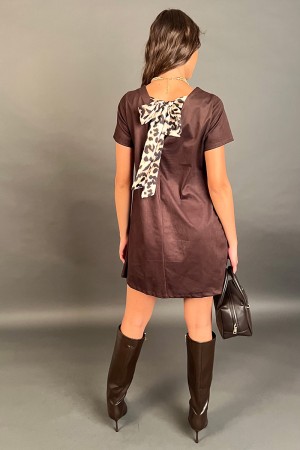 Kurzes Samt Milena-Kleid mit Bogen auf dem Rücken Leopard-Looped Velvet Milena Kurzes Kleid mit Bogen auf dem Hinterle Leopard b