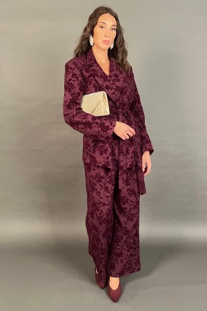 Coordinated Florensa Jacket and Trousers with Floral Embroidery in Velvet Coordinated Florensa Jacket and Trousers with FLORE em