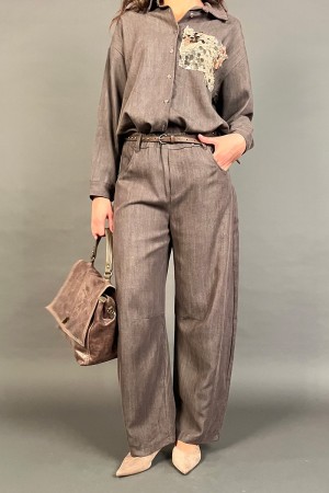 Pantalone Ariel modello ampio con cinta abbinata Pantalone Ariel modello ampio con cinta abbinata Pantalone Ariel modello amp...