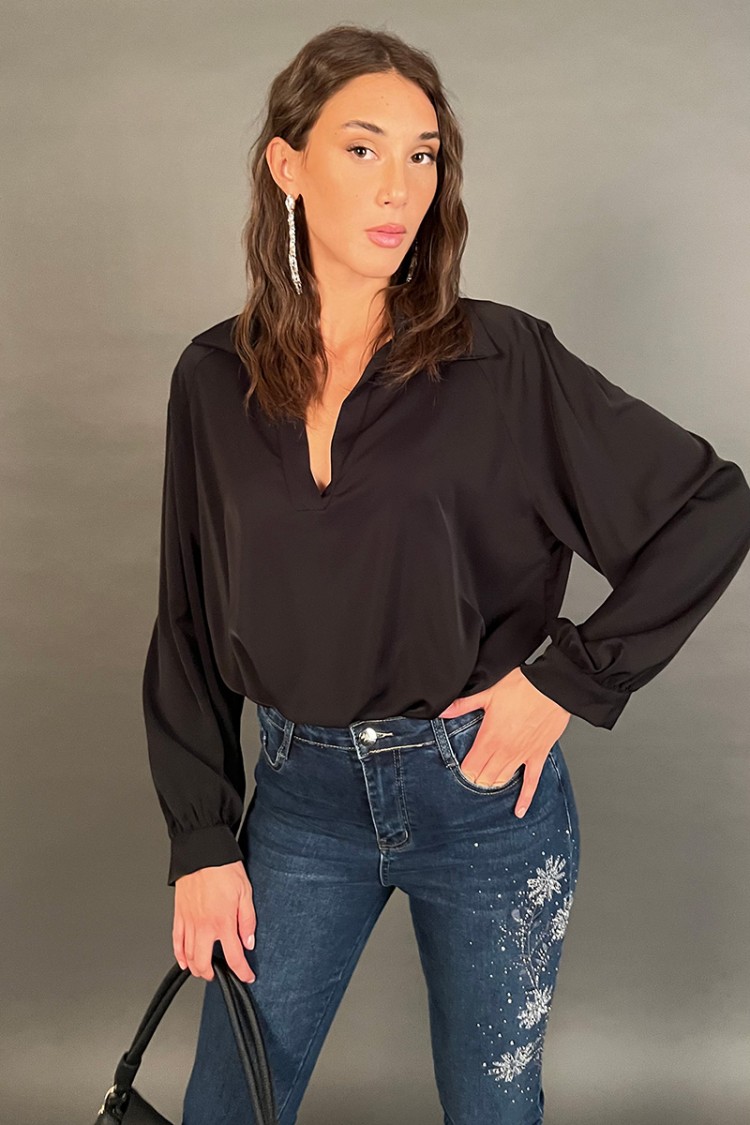 Blusa Amiri camicia con scollo a V morbida Blusa Amiri camicia con scollo a V morbida Blusa Amiri camicia con scollo a V morbida
