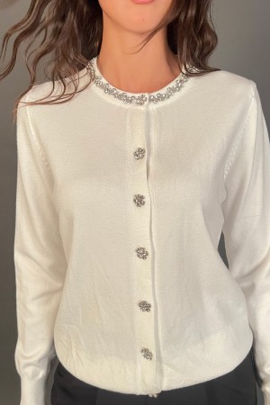 GISELE CARDIGAN HEMD mit Juwelsteinen Gisele Cardigan Strick mit Steinen Schmuck Gisele Strickjacke mit Steinen... 