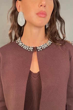 Maglia Birken a maniche lunghe con scollo impreziosito da pietre argento Maglia Birken a maniche lunghe con scollo impreziosi...