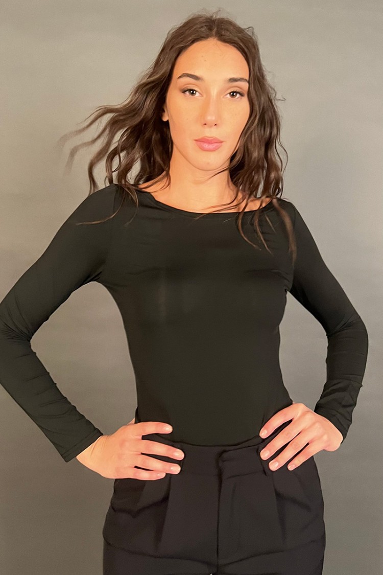 Camisa Básica de Libre en Tela Estirada Libre Malla Básica en Tela Estirada Libre Malla Básica en Tela Elástica... 