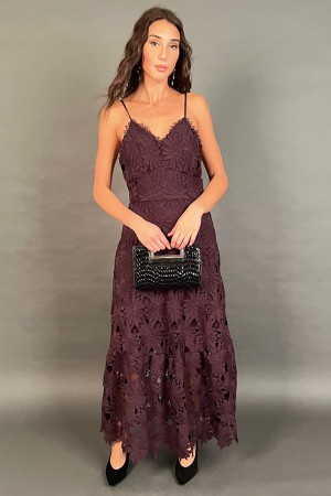 Langes Eleganzkleid mit perforiertem Spitze häkeln lange Eleganzkleid mit perforiertem Spitze häkeln lange Eleganzkleid mit mehr