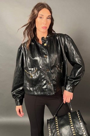 Giacca Tresor in ecopelle con dettagli tasche e bottoni in oro  Giacca Tresor in ecopelle con dettagli tasche e bottoni in or...