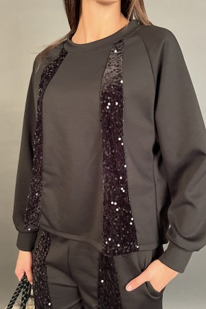 Coordinato in tuta Ginevra con fasce di paillettes piatte tono su tono Coordinato in tuta Ginevra con fasce di paillettes pia...