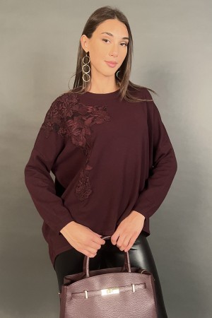 Maglia Venere con dettagli in pizzo Maglia Venere con dettagli in pizzo Maglia Venere con dettagli in pizzo