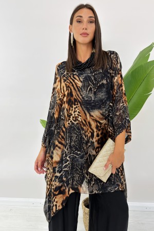 Coordinated Nadira Blouse and Trousers with Animalier Fantasy