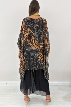 Coordinated Nadira Blouse and Trousers with Animalier Fantasy