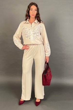 Coordinato Moka felpa e pantalone con inserti in pizzo Coordinato Moka felpa e pantalone con inserti in pizzo Coordinato Moka...
