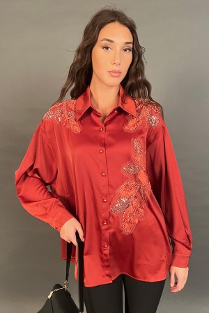 Camicia Love a maniche lunghe con inserti in tessuto 3D floreali e paillettes Camicia Love a maniche lunghe con inserti in te...