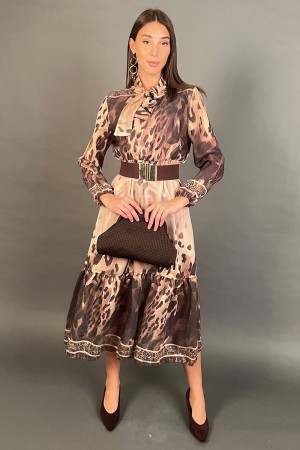 Abito lungo Stella con fantasia animalier e scollo all'americana Abito lungo Stella con fantasia animalier e scollo all'ameri...