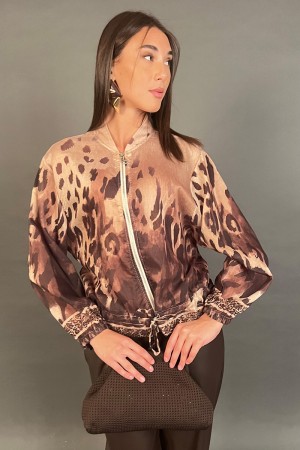Bomber Nice con fantasia animalier e cerniera frontale Bomber Nice con fantasia animalier e cerniera frontale Bomber Nice con...